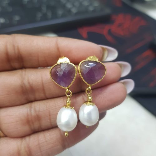 STONE EARRINGS