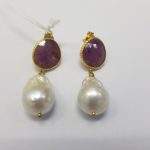 STONE EARRINGS