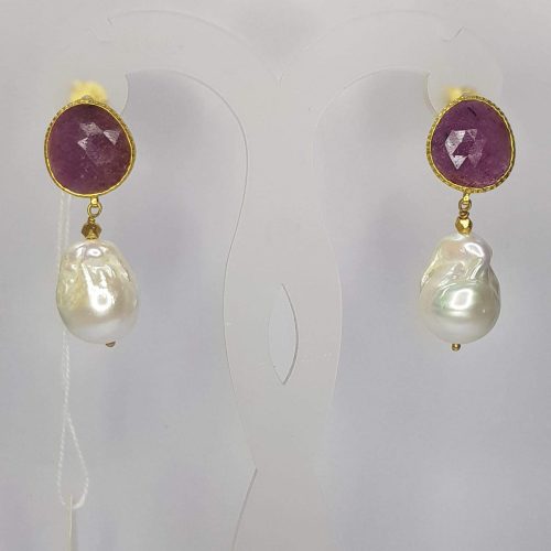 STONE EARRINGS