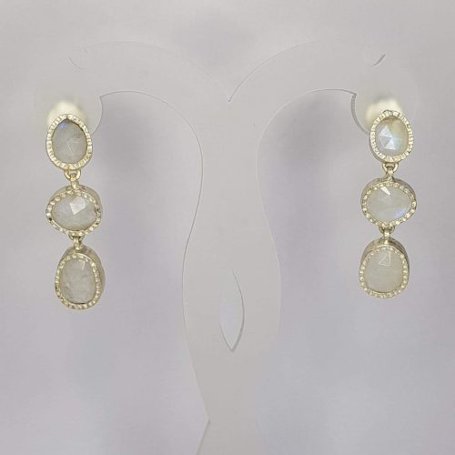 STONE EARRINGS