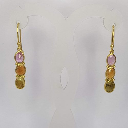 STONE EARRINGS
