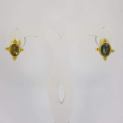 STONE EARRINGS