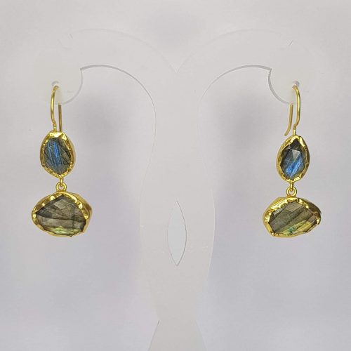 STONE EARRINGS