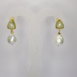 STONE EARRINGS