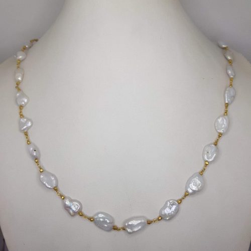 STONE NECKLACE