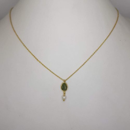 STONE NECKLACE