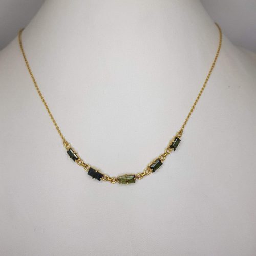 STONE NECKLACE