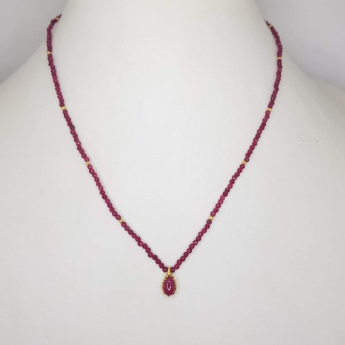 STONE NECKLACE