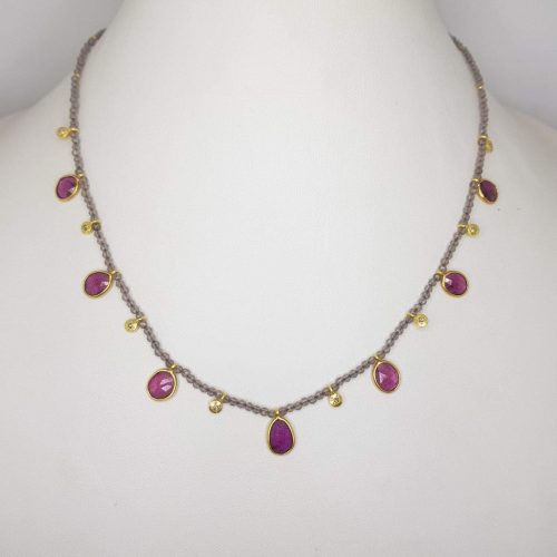 STONE NECKLACE