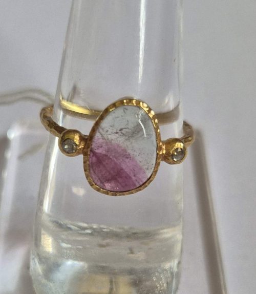 DIAMOND & STONE RING
