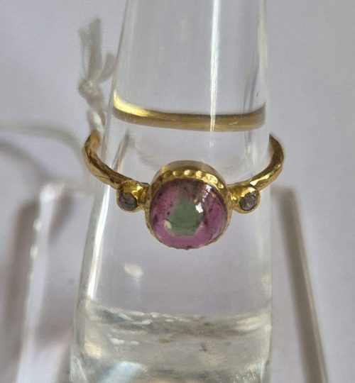DIAMOND & STONE RING