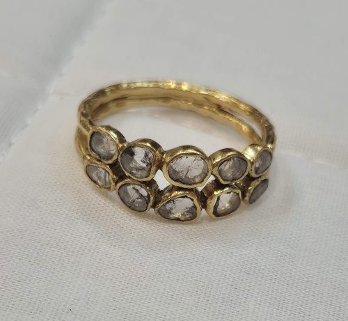 DIAMOND & STONE RING