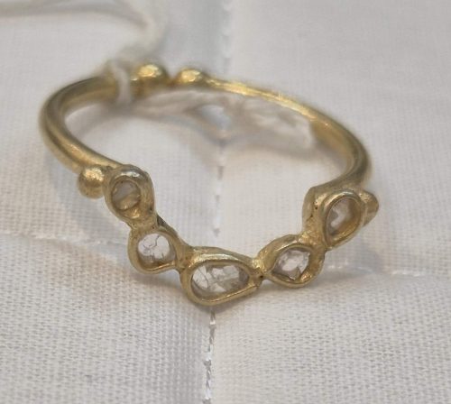 DIAMOND & STONE RING