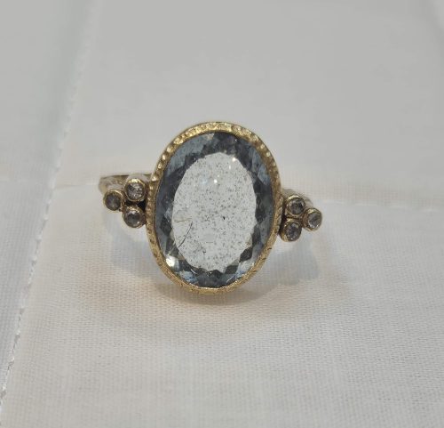 DIAMOND & STONE RING