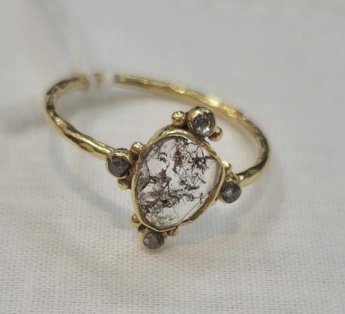 DIAMOND & STONE RING