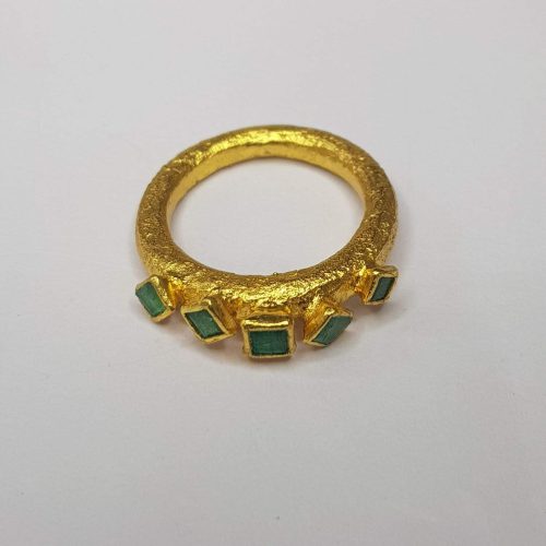 STONE RING